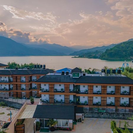 โฮเต็ล เล้คฟร้อนท์ Hotel โพคารา ภายนอก รูปภาพ