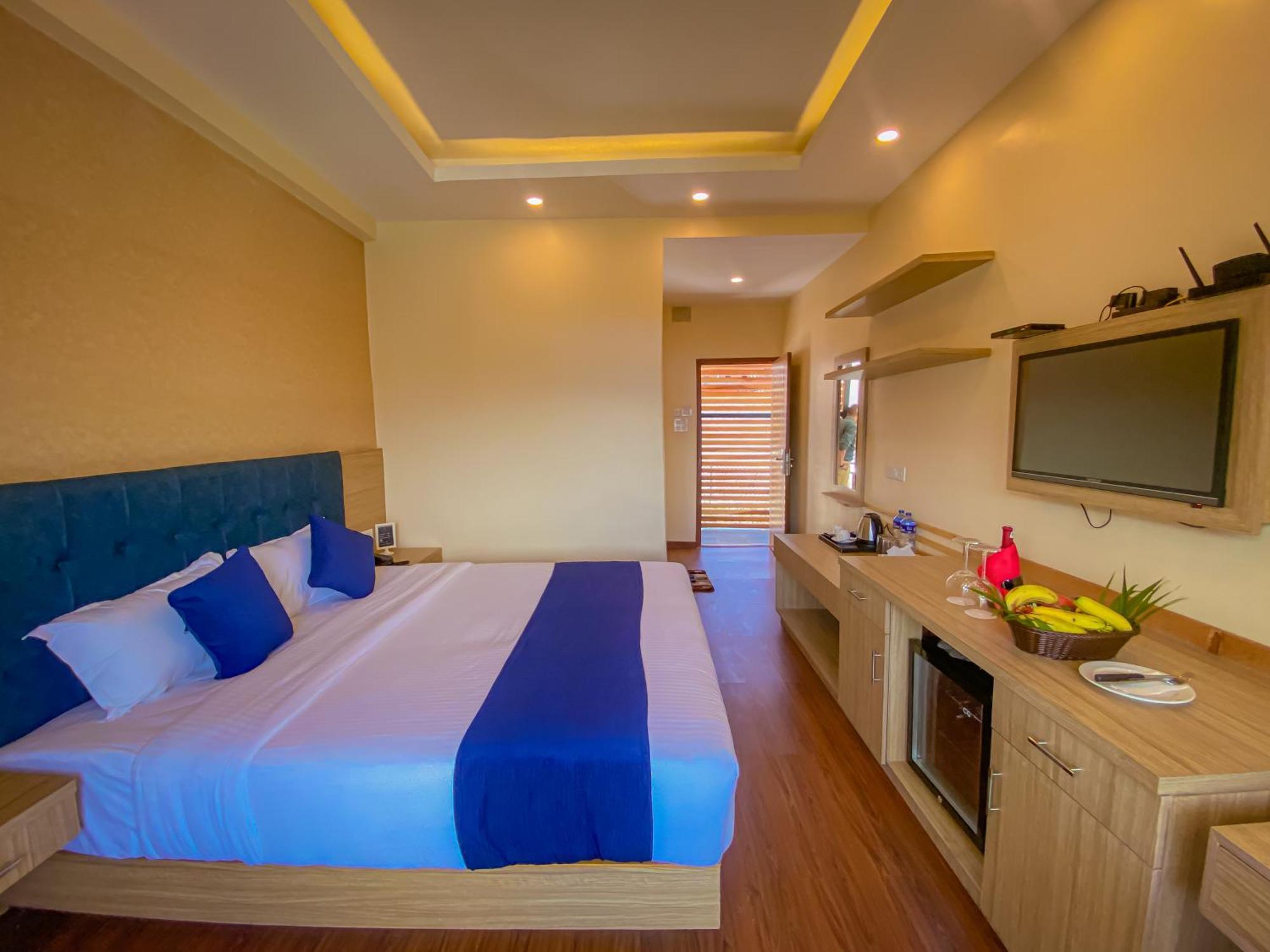 โฮเต็ล เล้คฟร้อนท์ Hotel โพคารา ภายนอก รูปภาพ