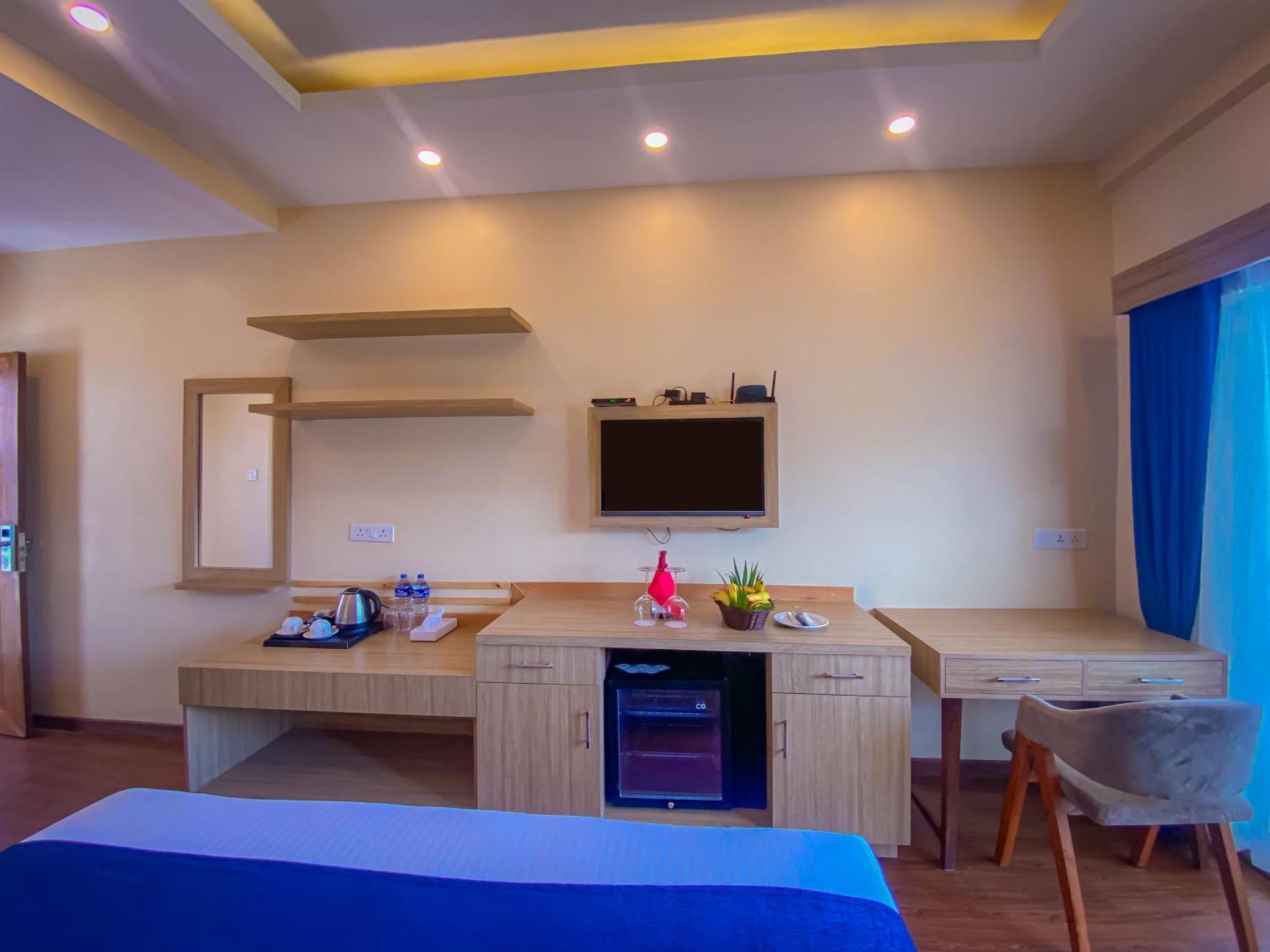 โฮเต็ล เล้คฟร้อนท์ Hotel โพคารา ภายนอก รูปภาพ